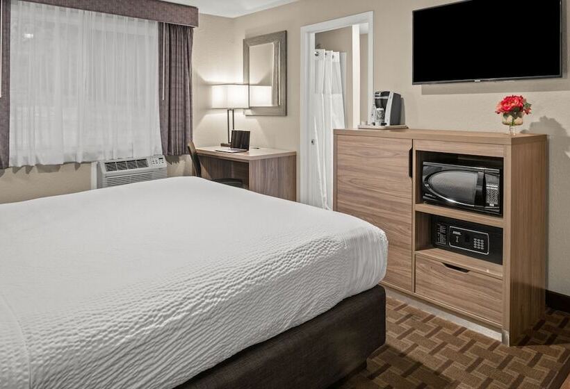 فندق على الطريق Buck Meadows Lodge