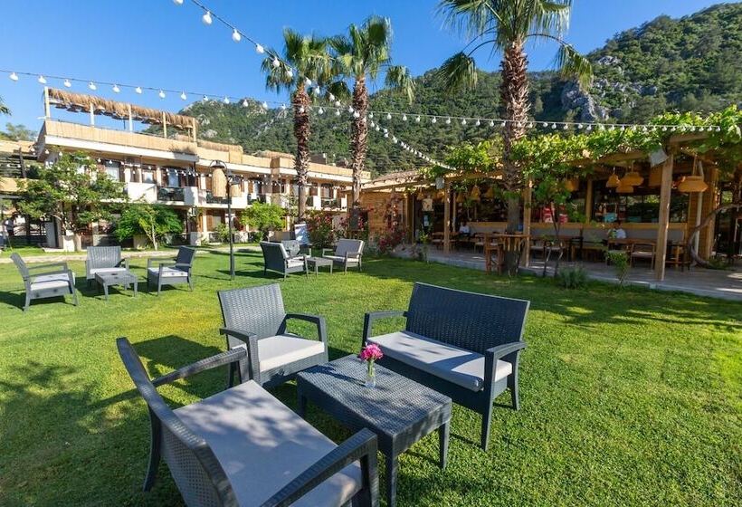 Palmiye Otel & Restaurant