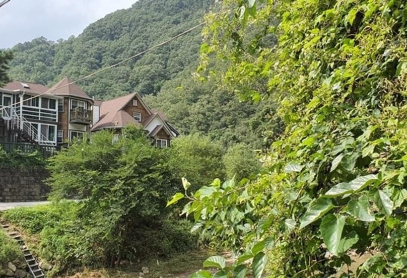 Pensão Gapyeong Hue Island