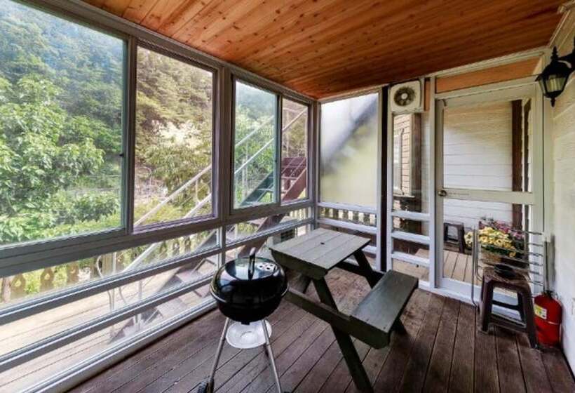 Pensão Gapyeong Hue Island