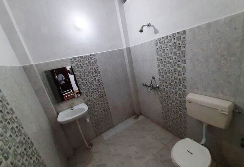 پانسیون Janardan Homestay Lucknow