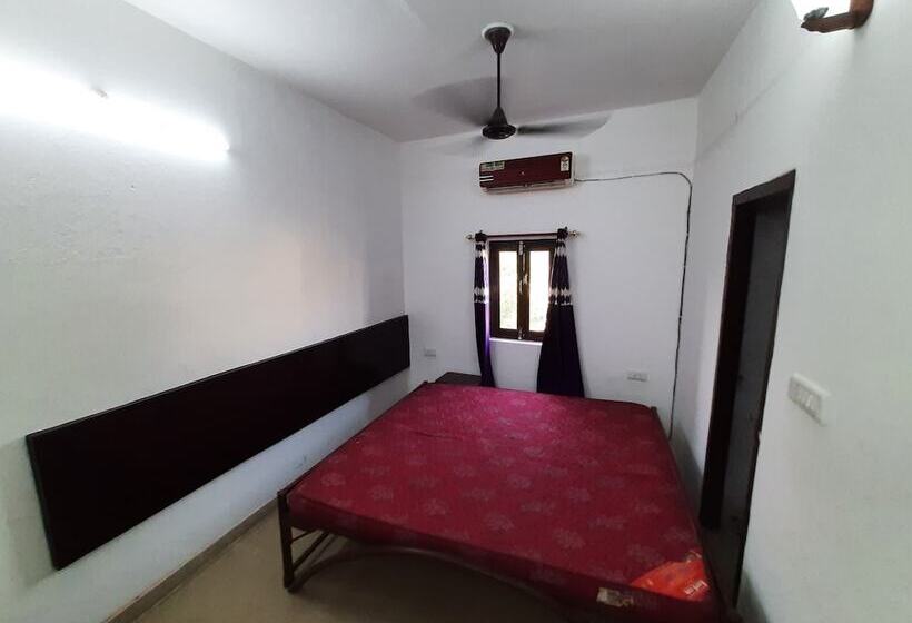 پانسیون Janardan Homestay Lucknow