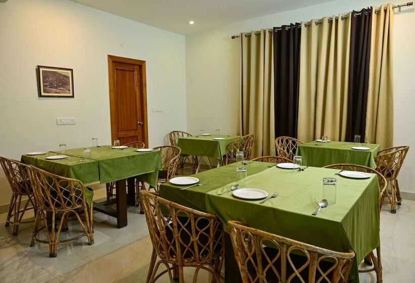 ペンション The Fern Villas Nainital