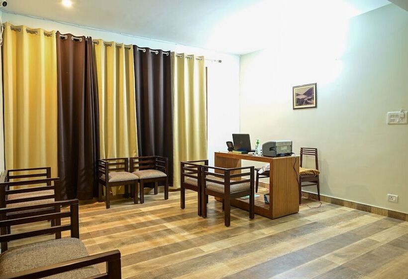 ペンション The Fern Villas Nainital