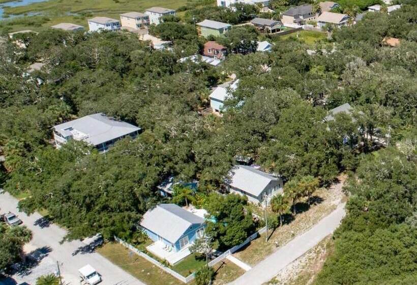 Tin Shed Revival Cabin