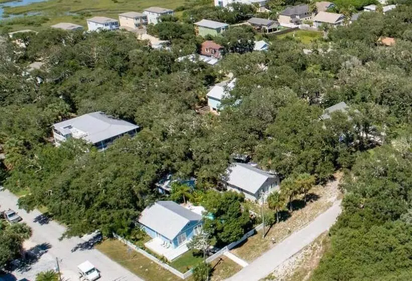Tin Shed Revival Cabin