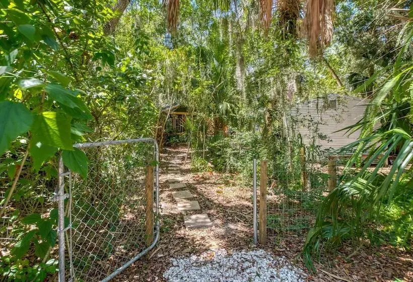 Tin Shed Revival Cabin