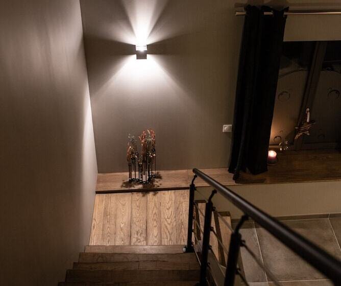 مبيت وإفطار Lefferves Cence