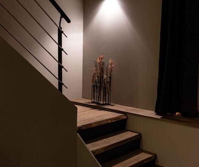 مبيت وإفطار Lefferves Cence