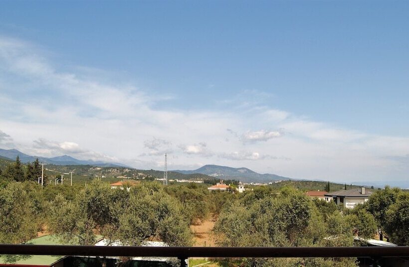 בית מלון כפרי Beyaz Konak Gure