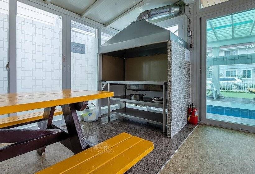 Daebudo Fullhouse Pension