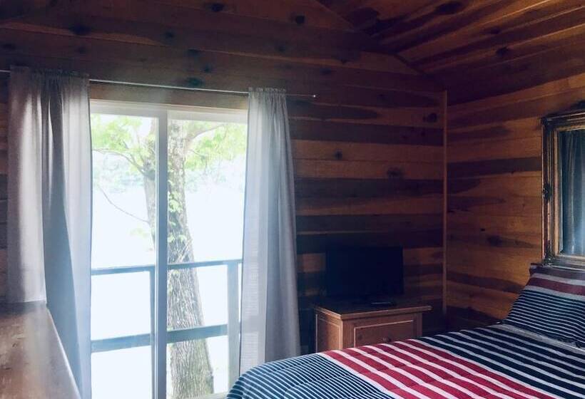 Hales Bar Marina And Resort