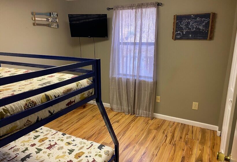 Hales Bar Marina And Resort