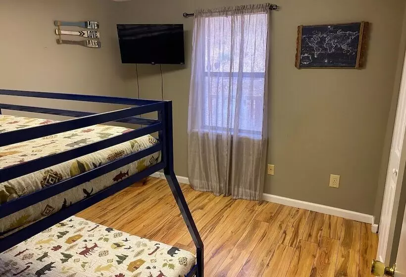 Hales Bar Marina And Resort