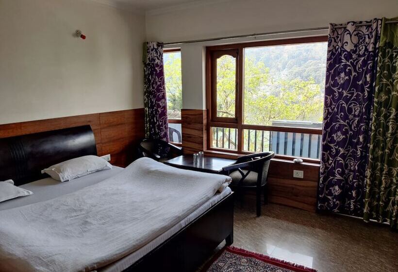 Hotel Goroomgo Sangita Paradise Nainital