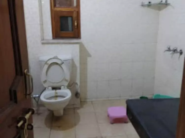 Hotelli Goroomgo Shimla Nature Ville