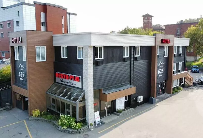 ホテル Hôtel Le 625