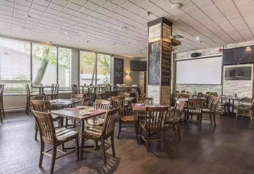 ホテル Hôtel Le 625