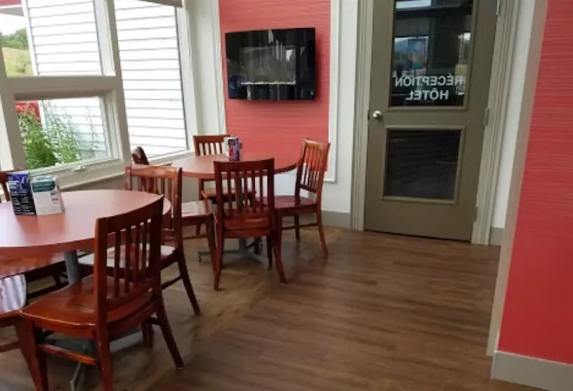 ホテル Hôtel Le 625