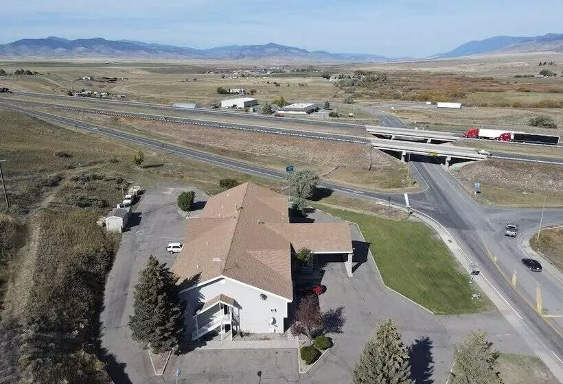 Hotelli Jefferson Inn