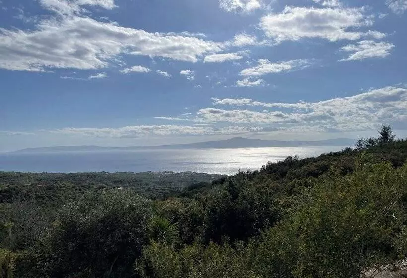 هتل Rustic Hill Private Pool Suites