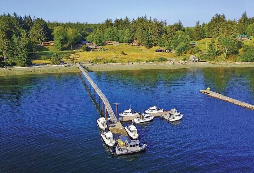 Hotel Sointula Lodge