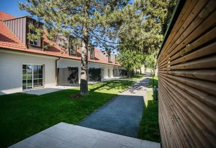 Hotelli Spitzerberg By Bsmart