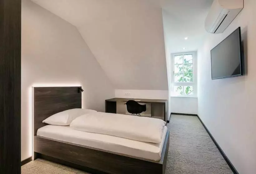 Hotelli Spitzerberg By Bsmart