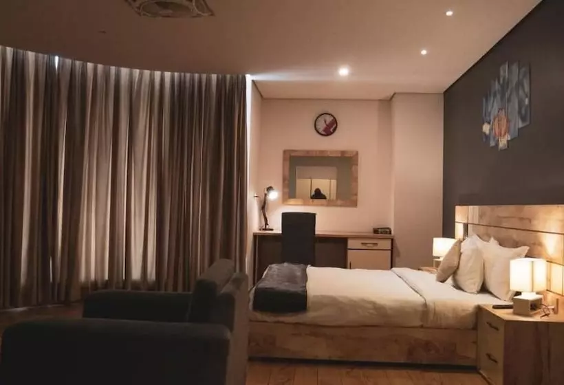 هتل Star Inn