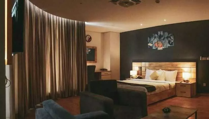 هتل Star Inn