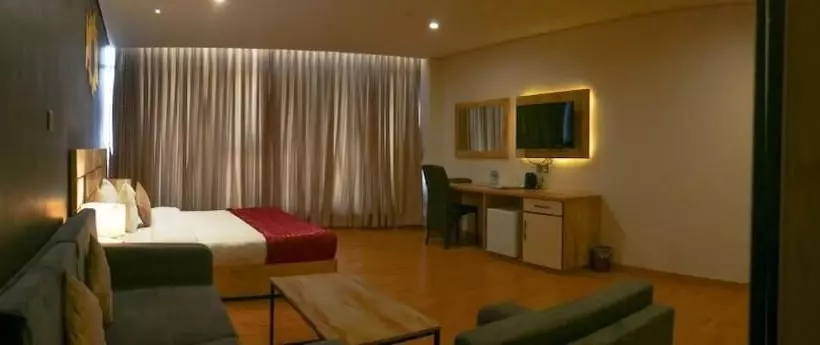 هتل Star Inn
