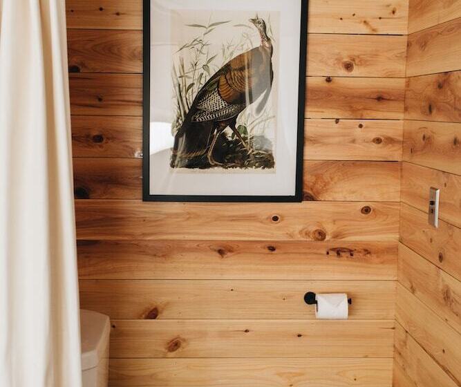 Отель Walden Retreats Hill Country