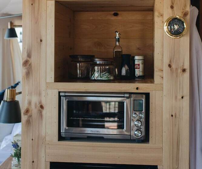 Отель Walden Retreats Hill Country