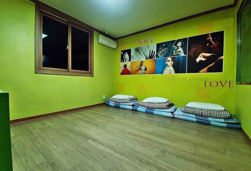 מוטל Seokgok Myeon Gokseong