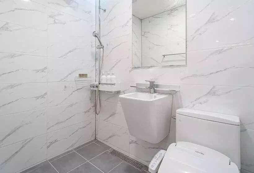 Majatalo Chungnam Cheongyang Kongmaea Poolvilla