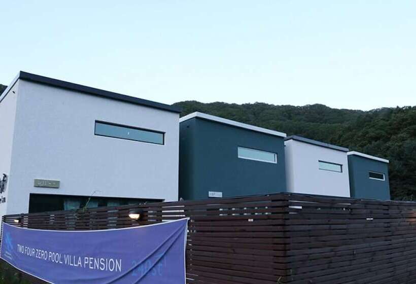 פנסיון Gapyeong 240st Pool Villa