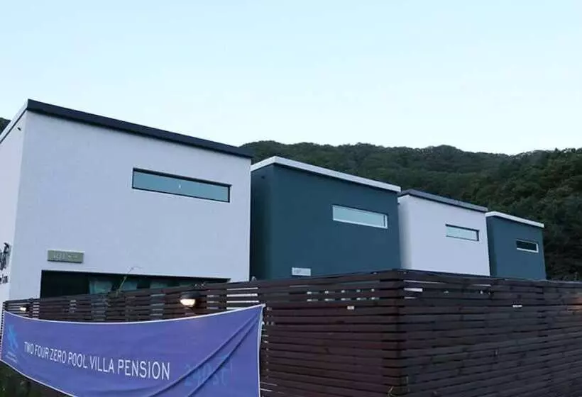 ペンション Gapyeong 240st Pool Villa