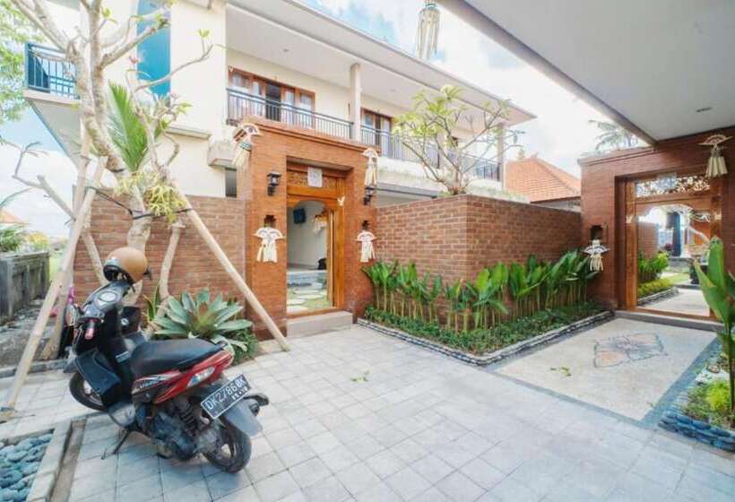 پانسیون Komala Homestay By Ecommerceloka