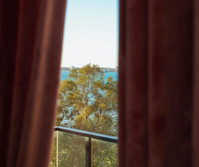 膳宿费 Palm Suites Apartment Suite