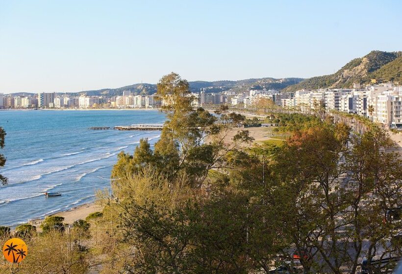 膳宿费 Palm Suites Apartment Suite