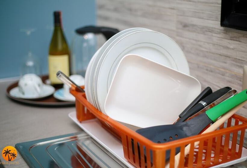 膳宿费 Palm Suites Apartment Suite