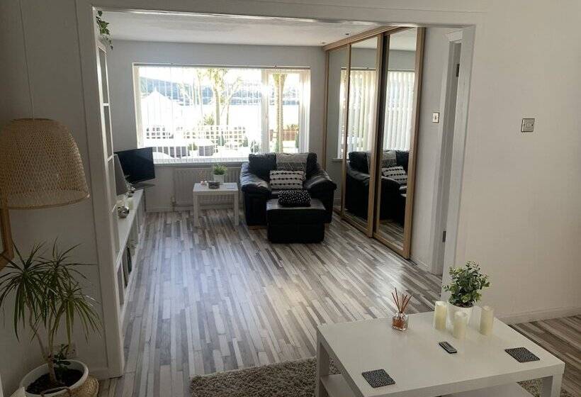 Seaview Cottage On The Island