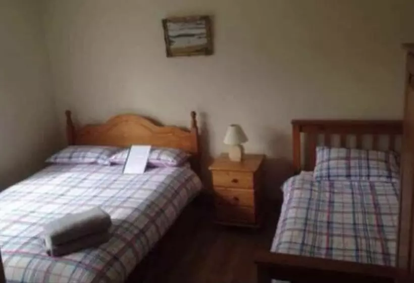Tara House B&b
