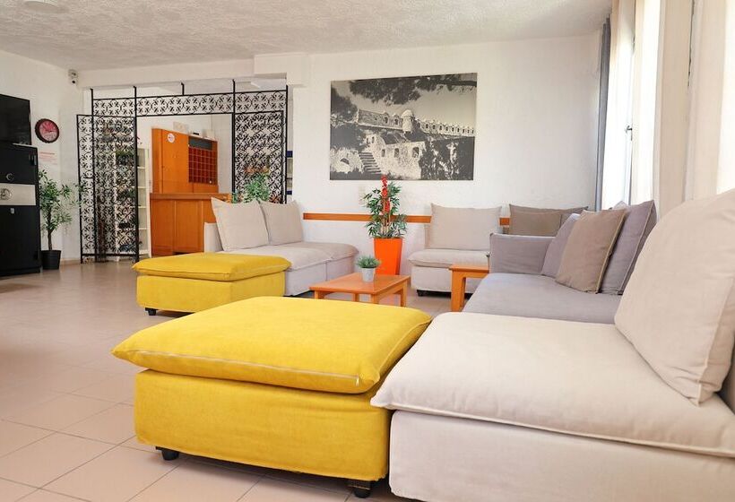 Antiko Hotel & Apartments