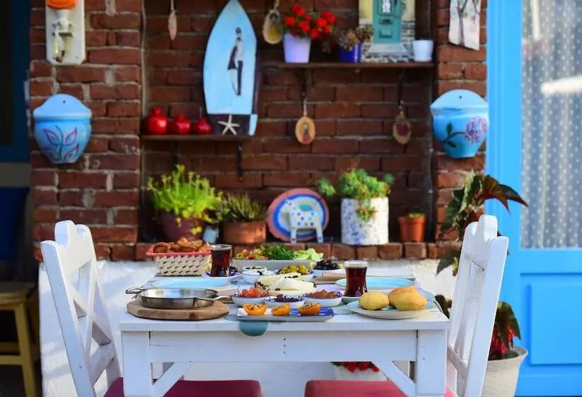 Aamiaismajoitus (B&B) Eleni Pansiyon