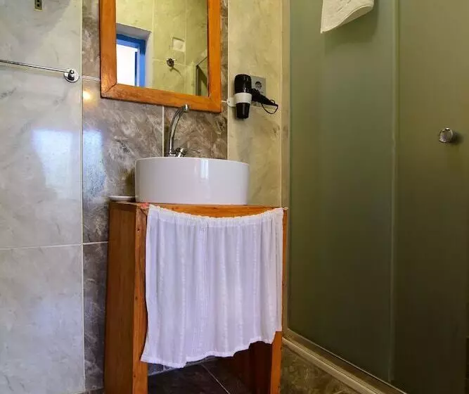 Aamiaismajoitus (B&B) Eleni Pansiyon