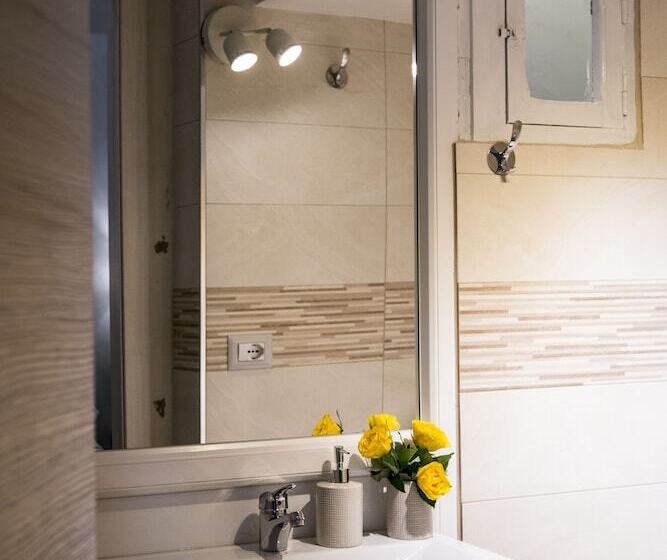 مبيت وإفطار Tourist Appartment Port Inn. Free Transport Structure Tu Cruise Ship