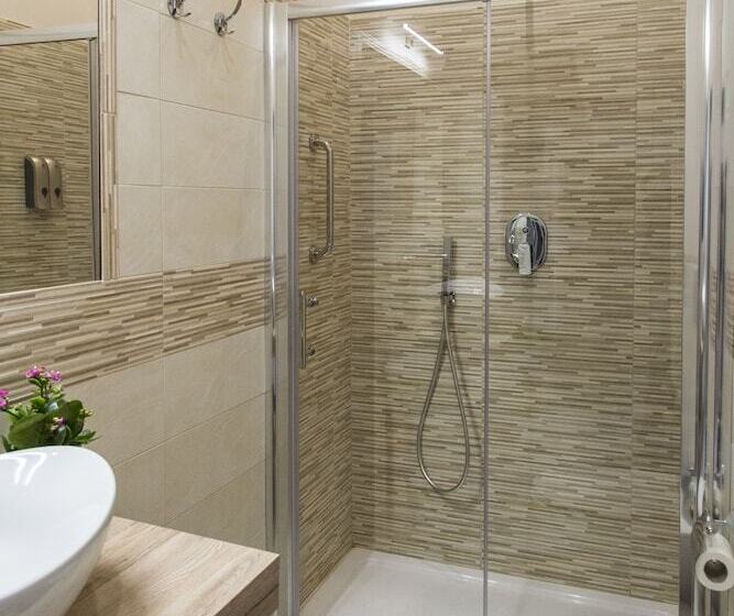 مبيت وإفطار Tourist Appartment Port Inn. Free Transport Structure Tu Cruise Ship