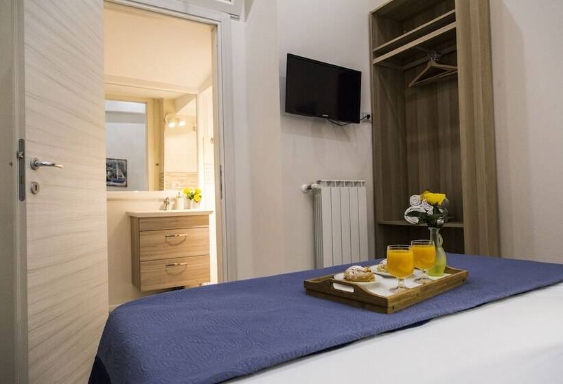 مبيت وإفطار Tourist Appartment Port Inn. Free Transport Structure Tu Cruise Ship