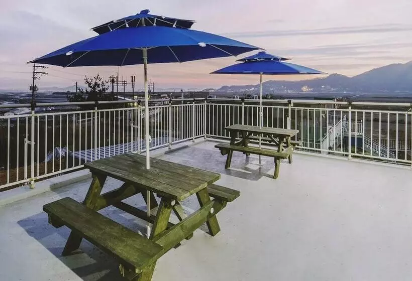 Ganghwa The Starspa Pension